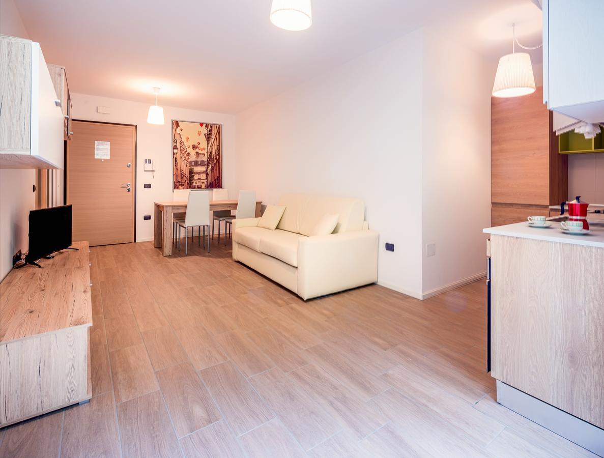 Residenza Finestra Sul Parco Apartman Comano Terme Kültér fotó